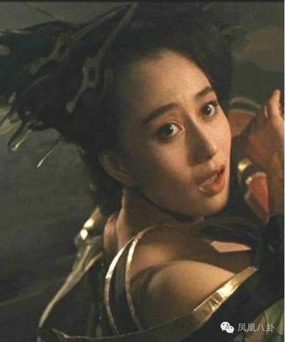 利智暴露较多的电影？过江龙电影大岛由加利主演？ 