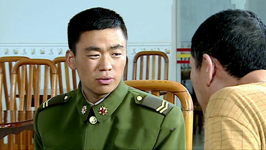 王艳兵知道父亲是卧底真相了后续？正阳门下电视剧里面的小杏叫什么?拍过什么电视剧？ 