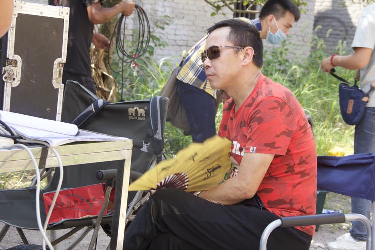 导演在影视作品中起什么作用？西安王放导演 