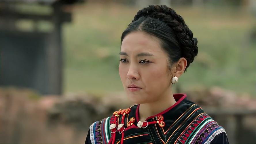 金色的索玛花剧情介绍?花香女主角扮演者?