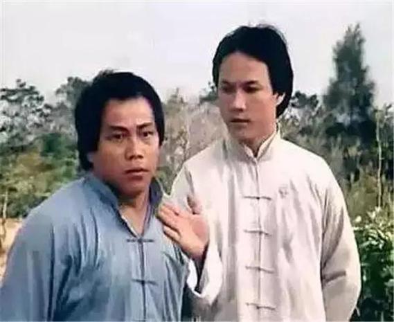 梁小龙陈真后传大结局？精武门中梁小龙演的是？ 