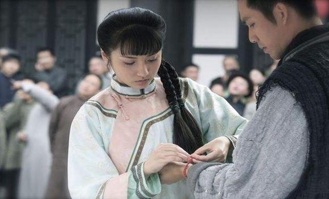 中国自清朝以后的历史?南口1937团长夫人扮演者是谁?