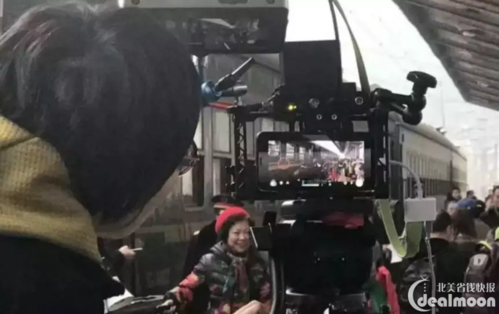 拍电影时导演喊什么?返场录制什么意思?