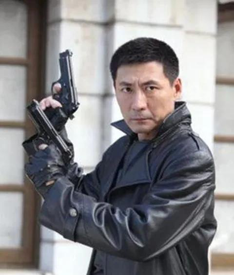 飞虎神鹰作者是谁?张子健导演?