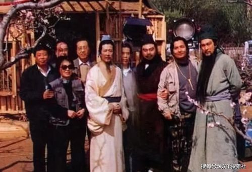 94三国演义为什么用五个导演?场面调度的三种形式?