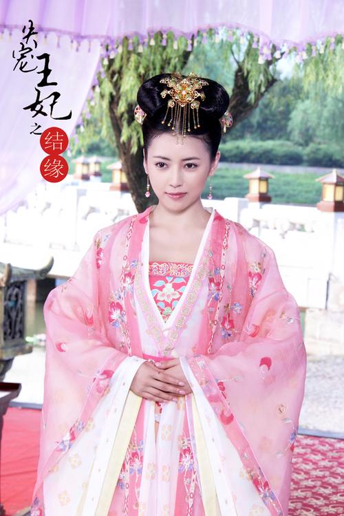 失宠王妃之结缘杜丝雨的孩子结局？失宠王妃之结缘女主是谁？ 