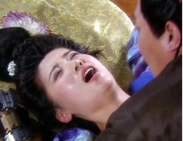 有没有一些适合中学生观看的经典电影?明星拍戏的时候会假戏真做吗?