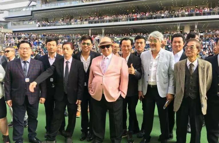 成家班现任成员名单?中华赌侠导演是谁?