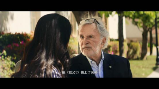 求一部好莱坞电影！讲的是一个骗子教一个年轻人行骗，最后发现自己被所有人骗了，电影频道曾经播过？十大经典反诈电影？ 