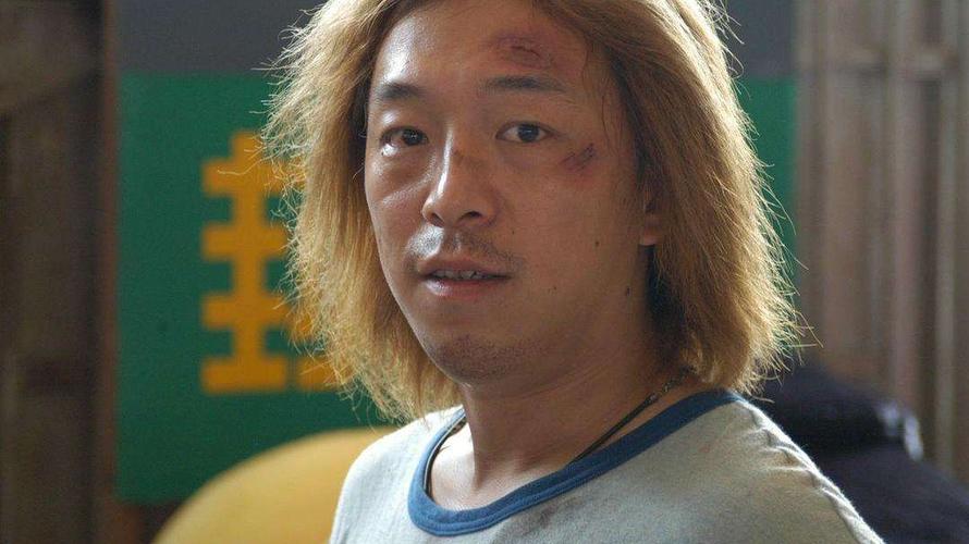 黄渤卖车遇酒驾是什么电影?金牌保镖导演?