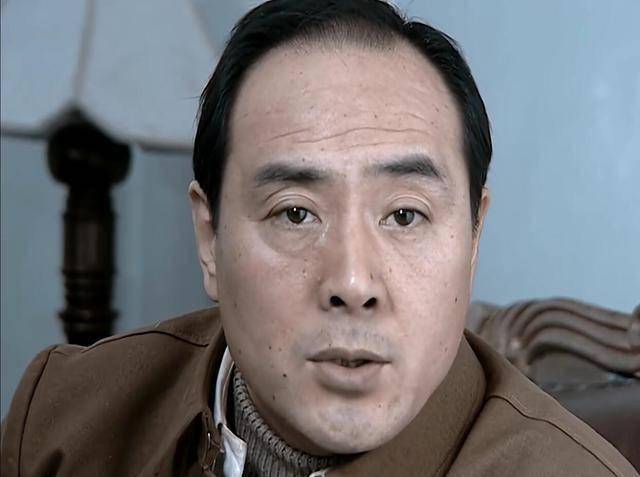 天道冯世杰是谁演的？亮剑里面独立团师长是谁演的？ 