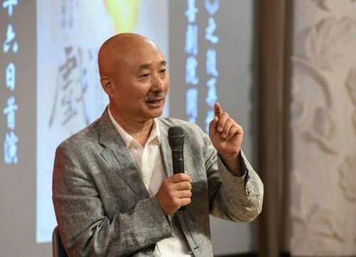 陈佩斯开拖拉机的电影?陈佩斯拳击小品是哪年的?