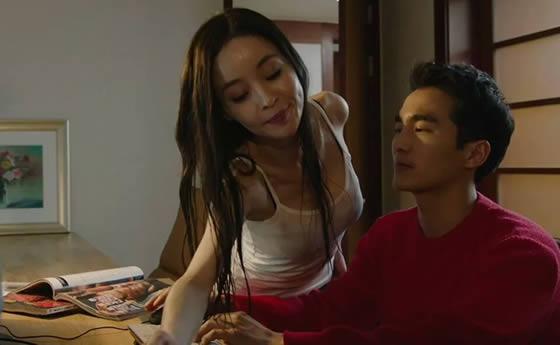 新建文件夹1中的女主角名字？尹雪喜导演 