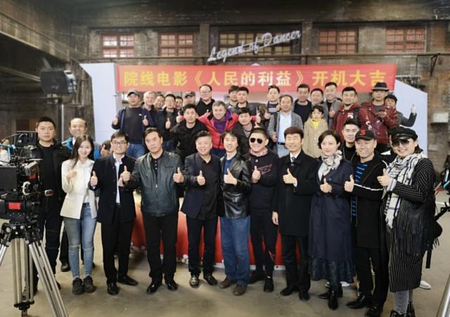有哪些在哈尔滨取景拍摄的电影?既然青春留不住导演是谁?