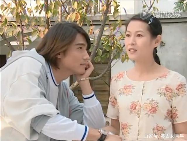 男花匠与女经理里的女主角角什么名字?粉红女郎导演究竟是谁?