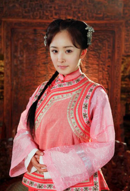 杨幂不为人知的故事？杨幂宫锁心玉导演？ 