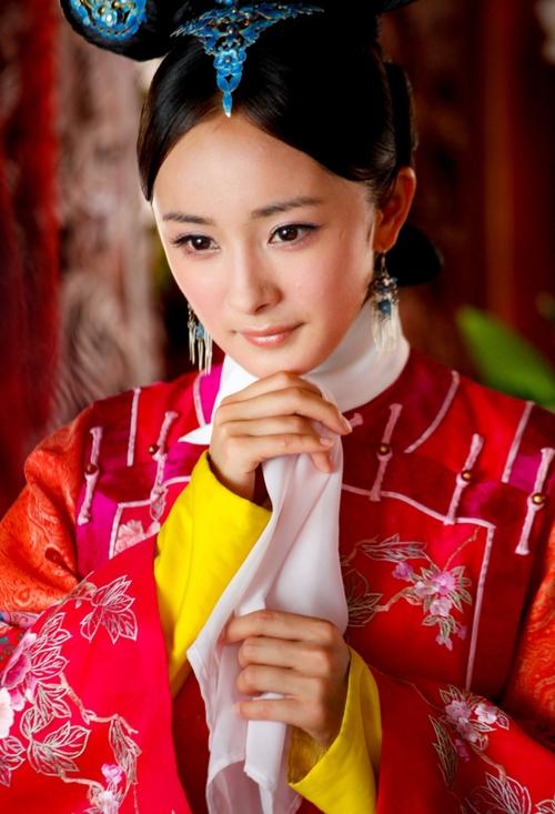 杨幂不为人知的故事?杨幂宫锁心玉导演?