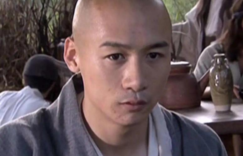 虚竹高虎演的电影？高虎2000年左右导演十部电视剧？ 