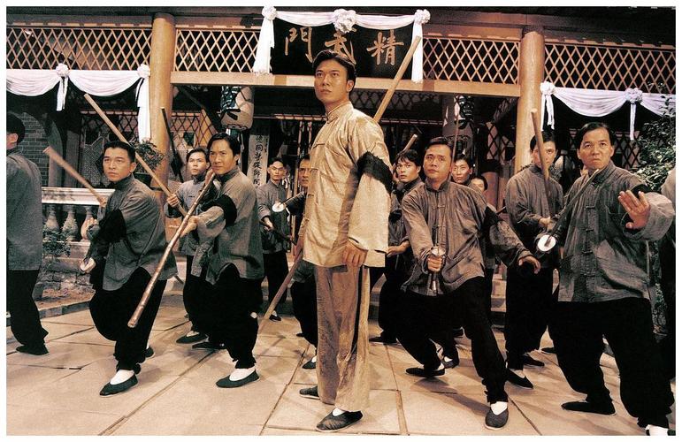 精武英雄武术指导是谁？袁和平客串的电影？ 