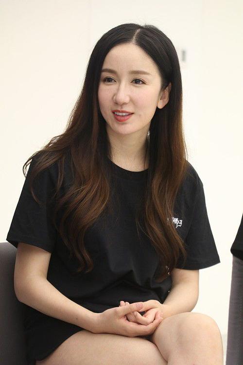 娄艺潇是哪的人？导演张艺霖 