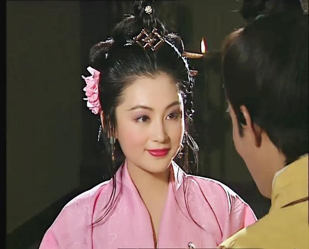 于月仙饰演过貂蝉吗？86版三国演义貂蝉扮演者？ 