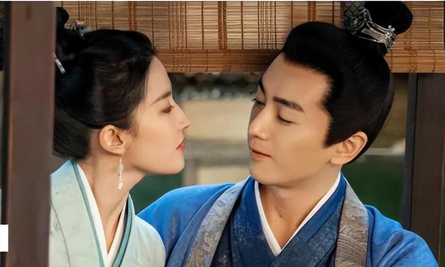 云襄传凌渊少主是谁扮演的?保镖保护富家女的电影?