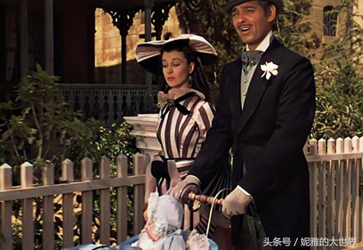 新版乱世佳人里面莲心最后是和谁在一起了？是和重阳吗？乱世佳人里饰演重阳的是谁？ 
