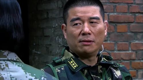 我是特种兵2中小唐主任去执行什么任务？执行导演与导演有什么区别？ 