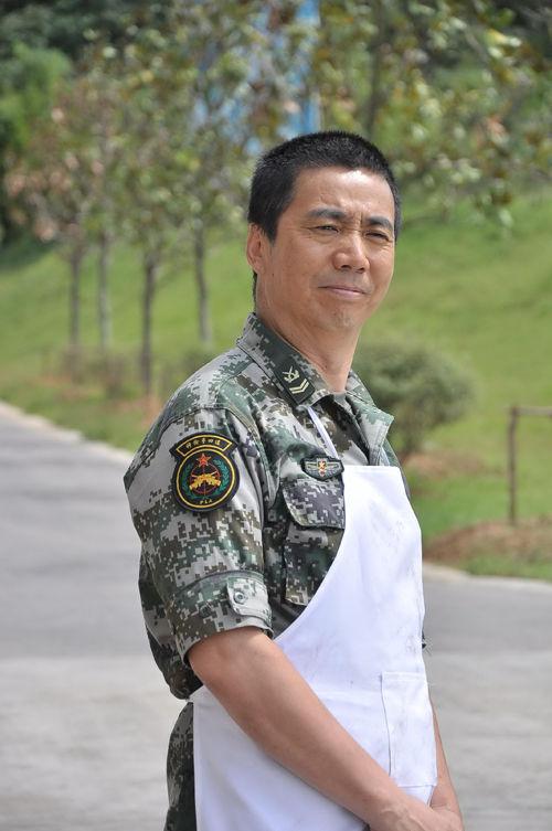 我是特种兵2中小唐主任去执行什么任务?执行导演与导演有什么区别?