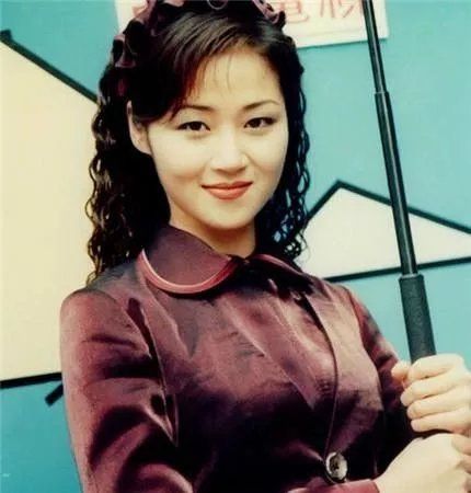 万绮雯的祖籍是哪里的?超级女声有哪些人?