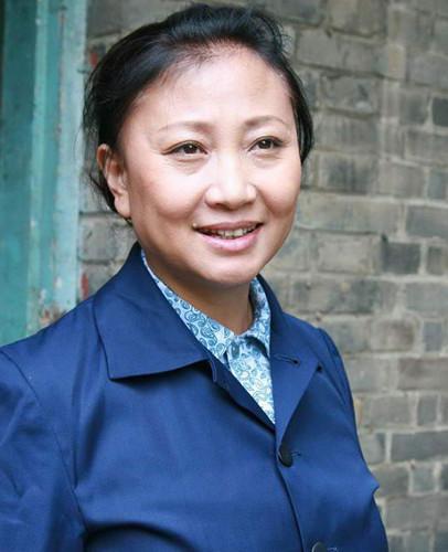 云袖的扮演者是谁？潜龙道原名叫什么？ 