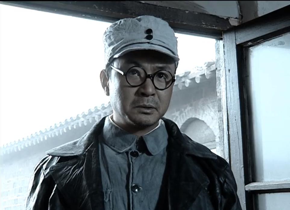 国家大剧院导演沈亮有多厉害？新亮剑李云龙演员多大？ 