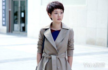 北上广马伊琍穿白裤子是哪一集?爱在的十字路口杨光扮演者叫什么名字?