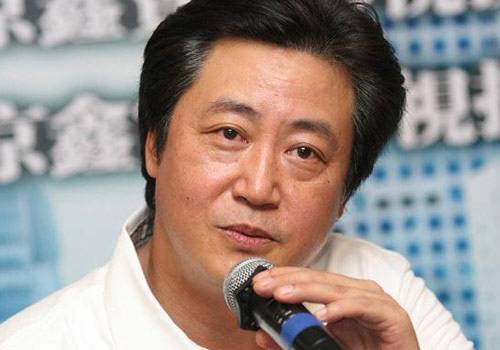 三个字著名导演？赵宝刚是第几代导演？ 