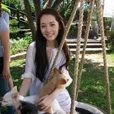 郭碧婷女儿几几年出生?选秀 美国待产 导演