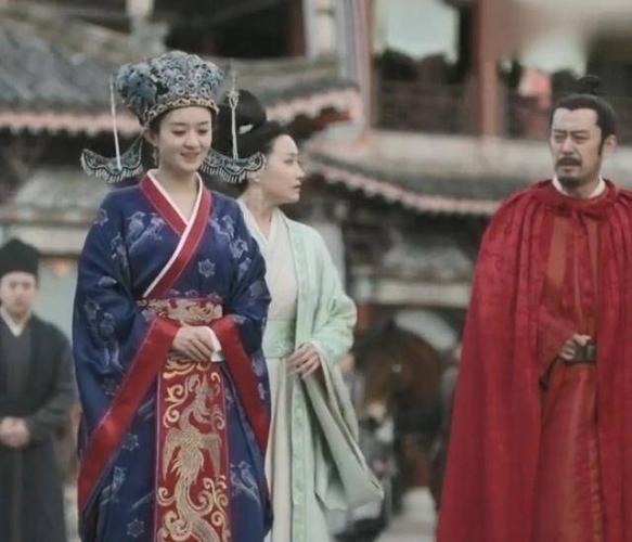明兰诰命夫人帮华兰出头是第几集？明兰用诰命夫人帮大姐出头第几集？ 