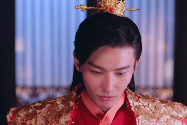 双世宠妃一和双世宠妃二的导演一样吗？绕指尖的导演？ 