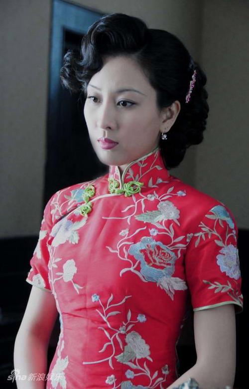 旗袍里扮演上官峰的人是谁?导演李舒的妻子