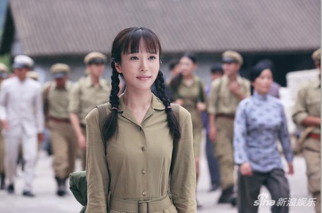 叛逆者梁凯的扮演者是谁?学生兵陈素心被杀第几集?