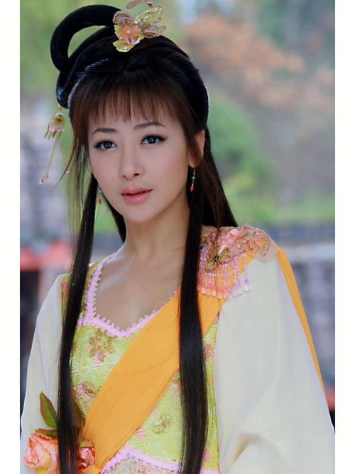 济公活佛里的胭脂是谁扮演的？活佛济公胭脂真名叫什么？ 