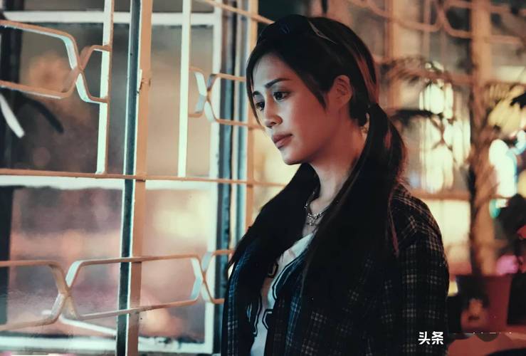 电影暗夜豪宅剧情介绍?(迟成导演一个鬼片)