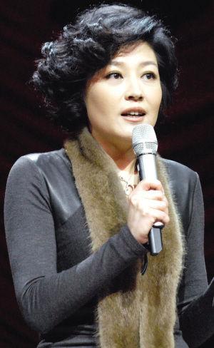 2011年春晚的导演是谁呀？（哈文导演的电影）