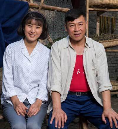 俺娘田小草的导演是谁?(俺爹俺娘导演)