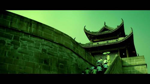 阆中之恋2013年童年执导的电影？（导演童年简介）