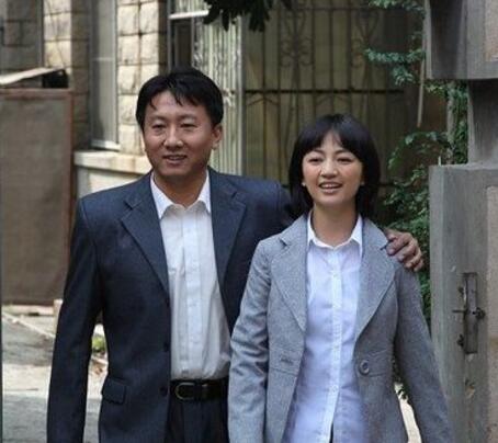 幸福在路上马刚和谁在一起了?(马刚 导演)