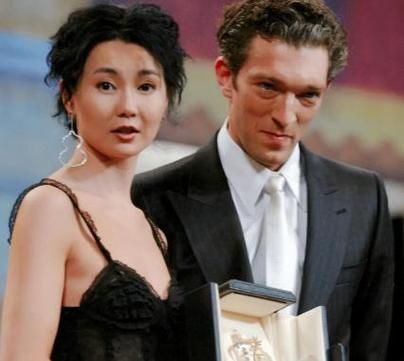 张曼玉以何作品获得37届金马奖?(金马奖陶晶莹让众导演上台)