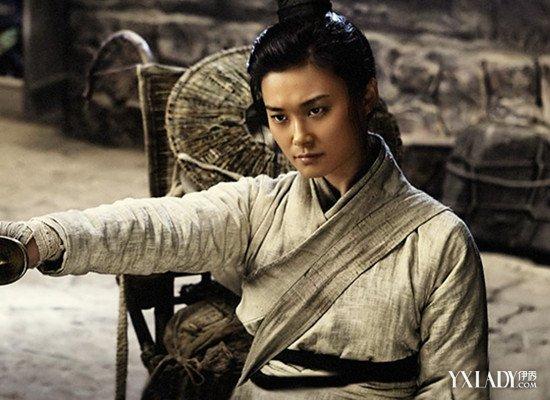 《龙门飞甲》中,李宇春扮演什么角色?叫什么名字?(龙门飞甲的导演)