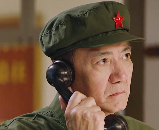 表现伟大理想抱负,抒发建功立业情怀的诗句都有哪些?(电影歧路雄心的导演是谁)