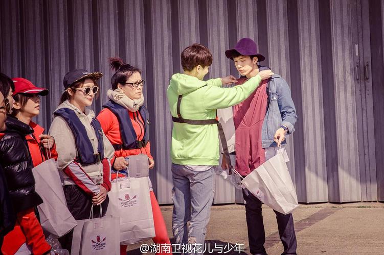 花儿与少年2有哪些人?(花儿与少年第二季导演)