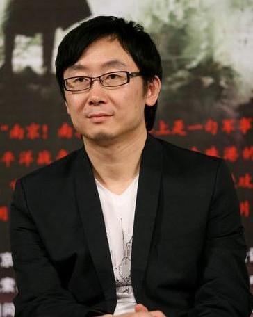 陆川的爸爸？（导演陆川在哪儿当过兵）